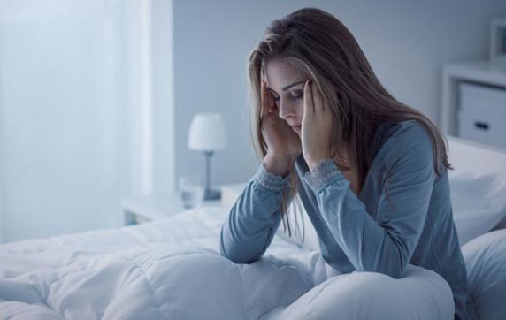 Liệu pháp bấm huyệt – Chìa khóa phục hồi tinh thần cho người trầm cảm